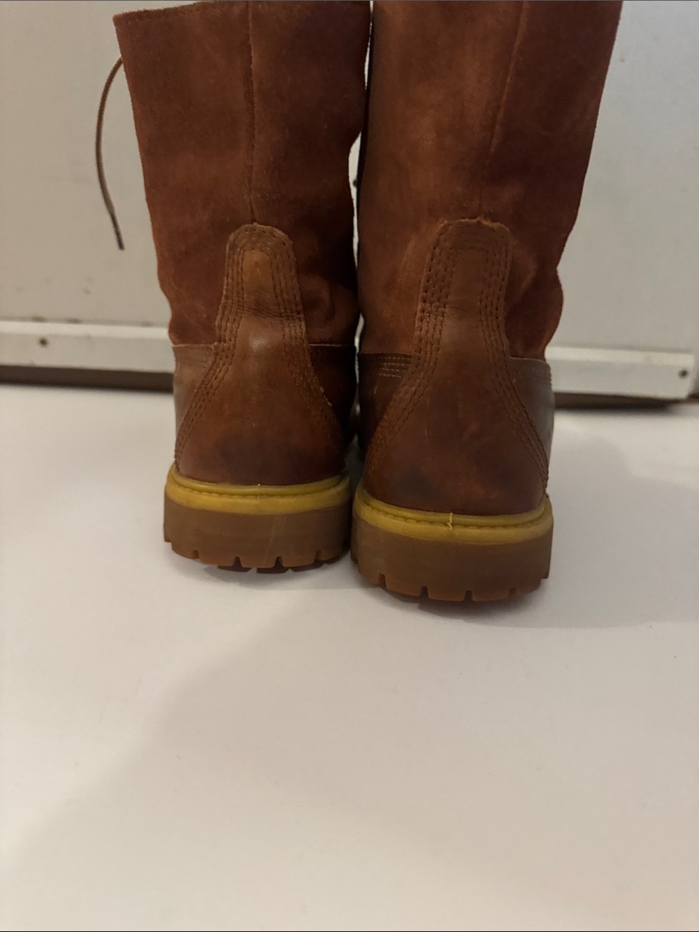 Timberland Chestnut Brown Lace-Up Women's Outdoor Boots - Picture 3 of 4
